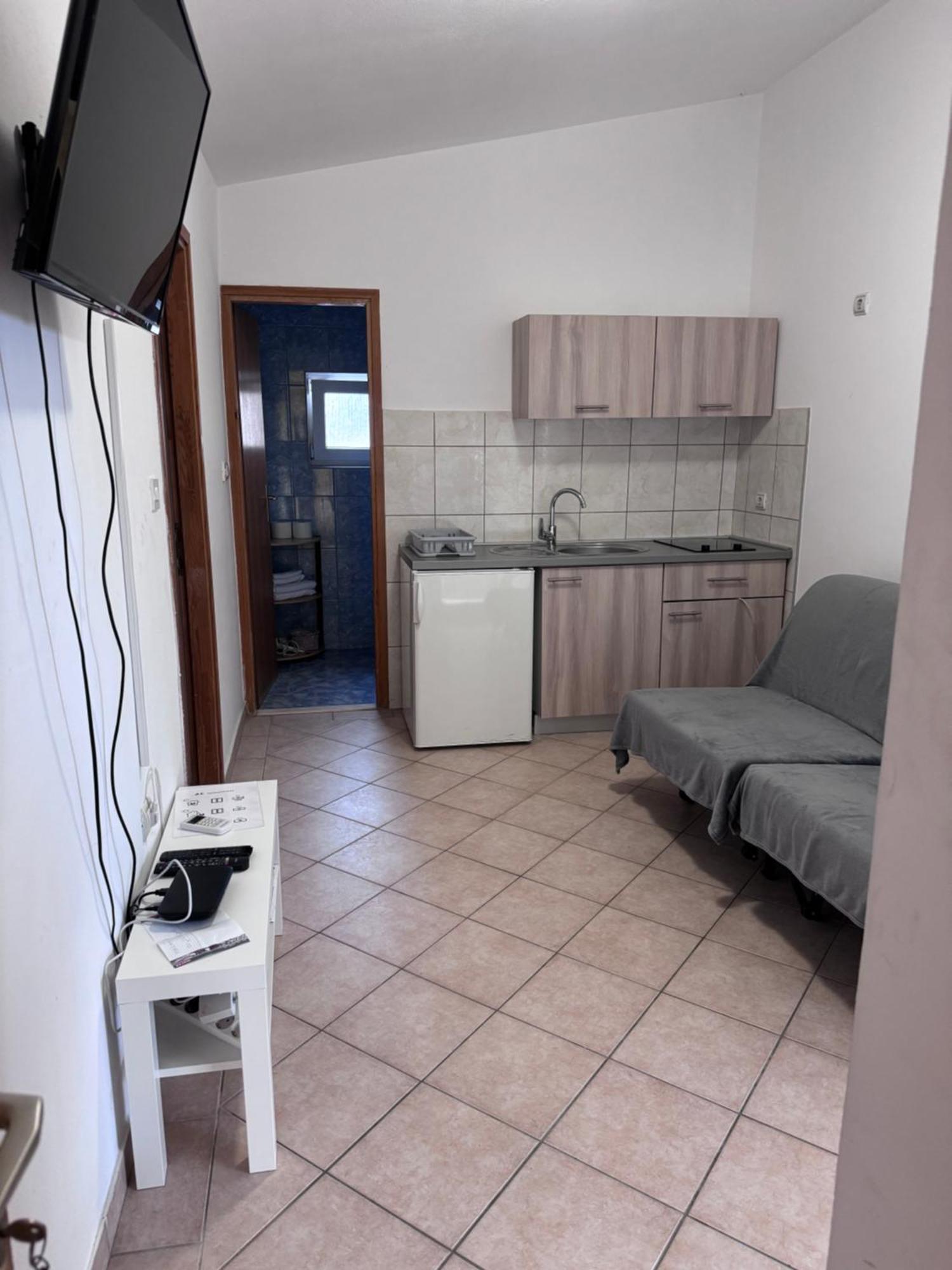 Apartmani Bruno Vrsi Εξωτερικό φωτογραφία